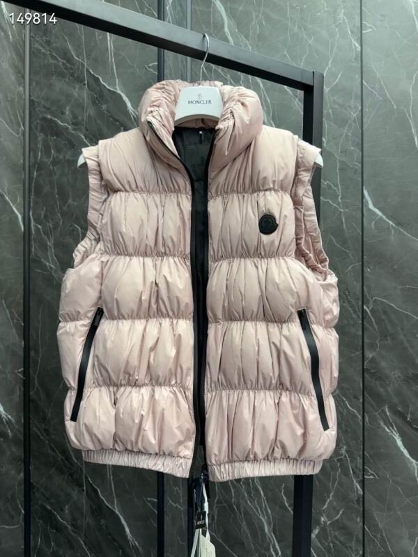 Moncler Down Jacket Wmns ID:20251123-104